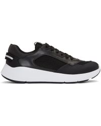 Sneaker en ligne