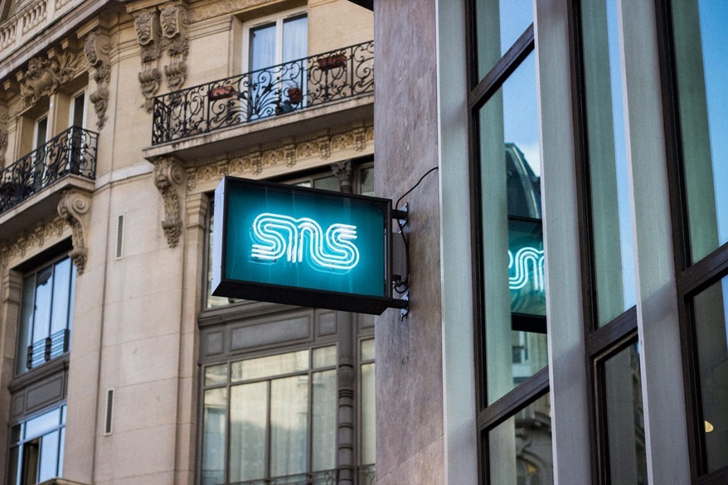 Www.sneakersnstuff paris