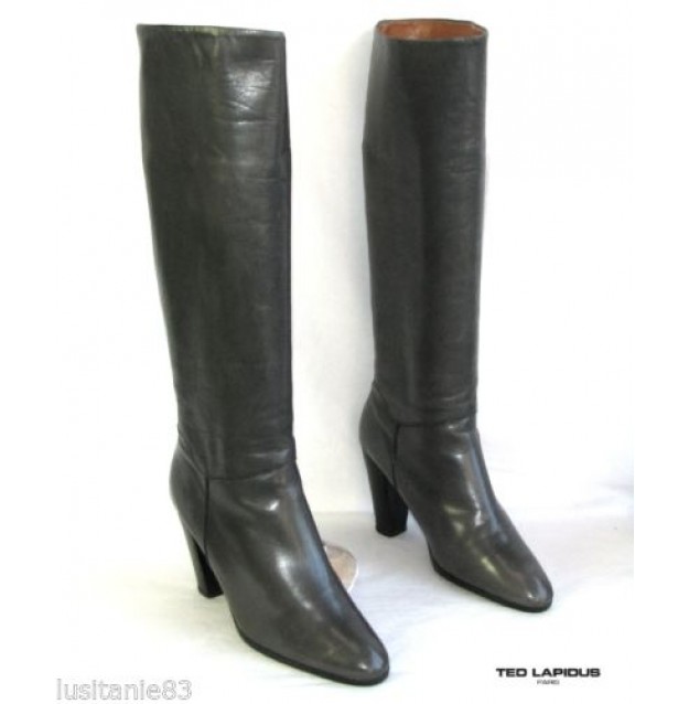Bottes en soldes cuir