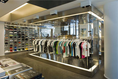 Sneaker store paris